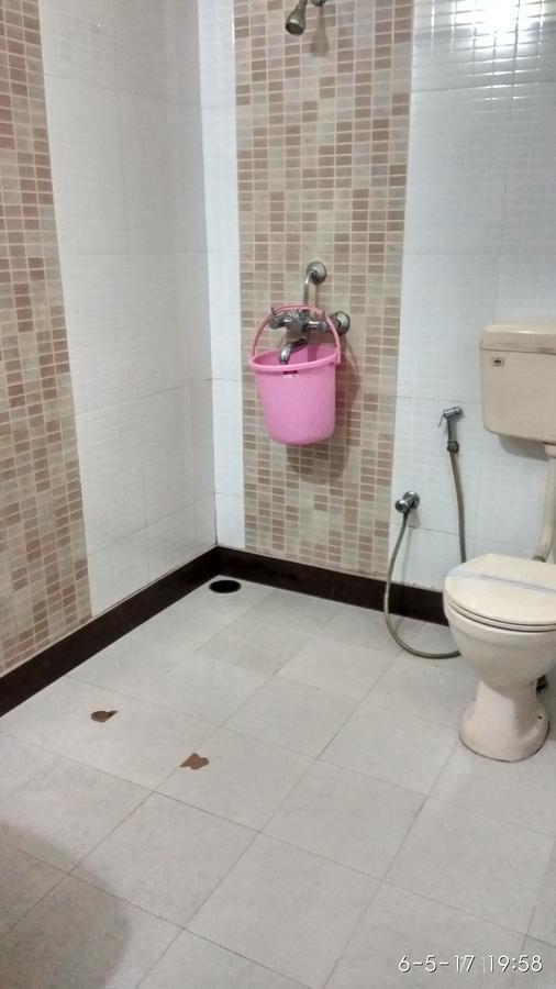 Hotel Varsa Dibrugarh Dış mekan fotoğraf